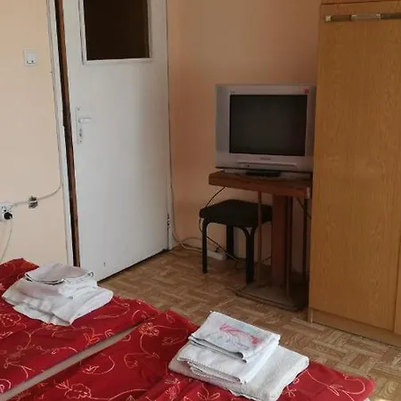 Илияна *